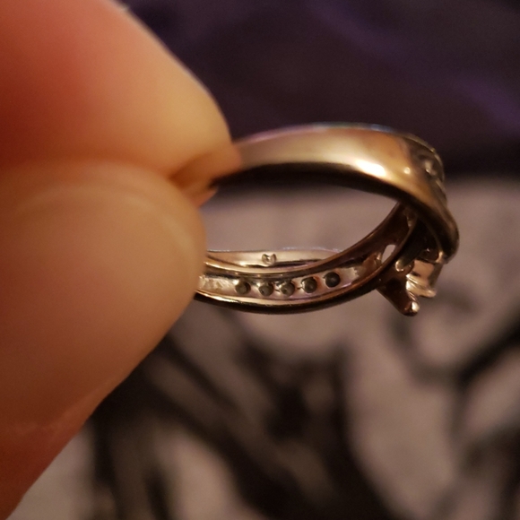 Diamond Ring - Picture 4 of 5